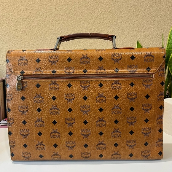 MCM VINTAGE DOCUMENT/LAPTOP BAG - Picture 2 of 16